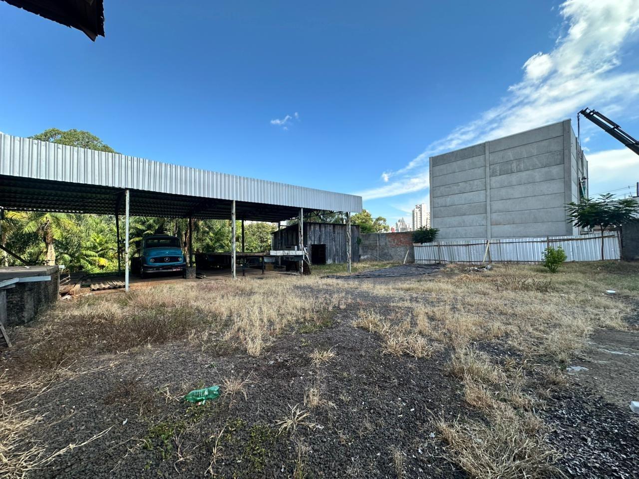 Terreno para alugar com 900m² no São Cristóvão em Chapecó – Foto 1