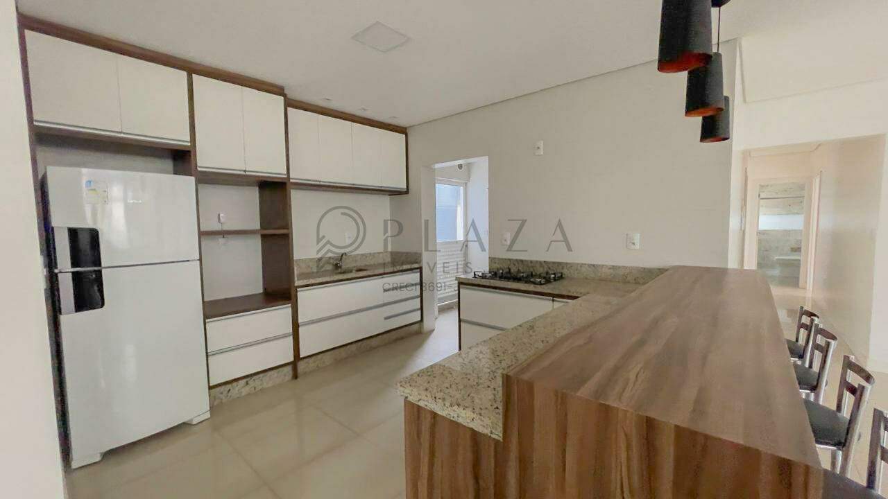 Apartamento à venda com 3 quartos, 153m² no Centro em Chapecó - Foto 2