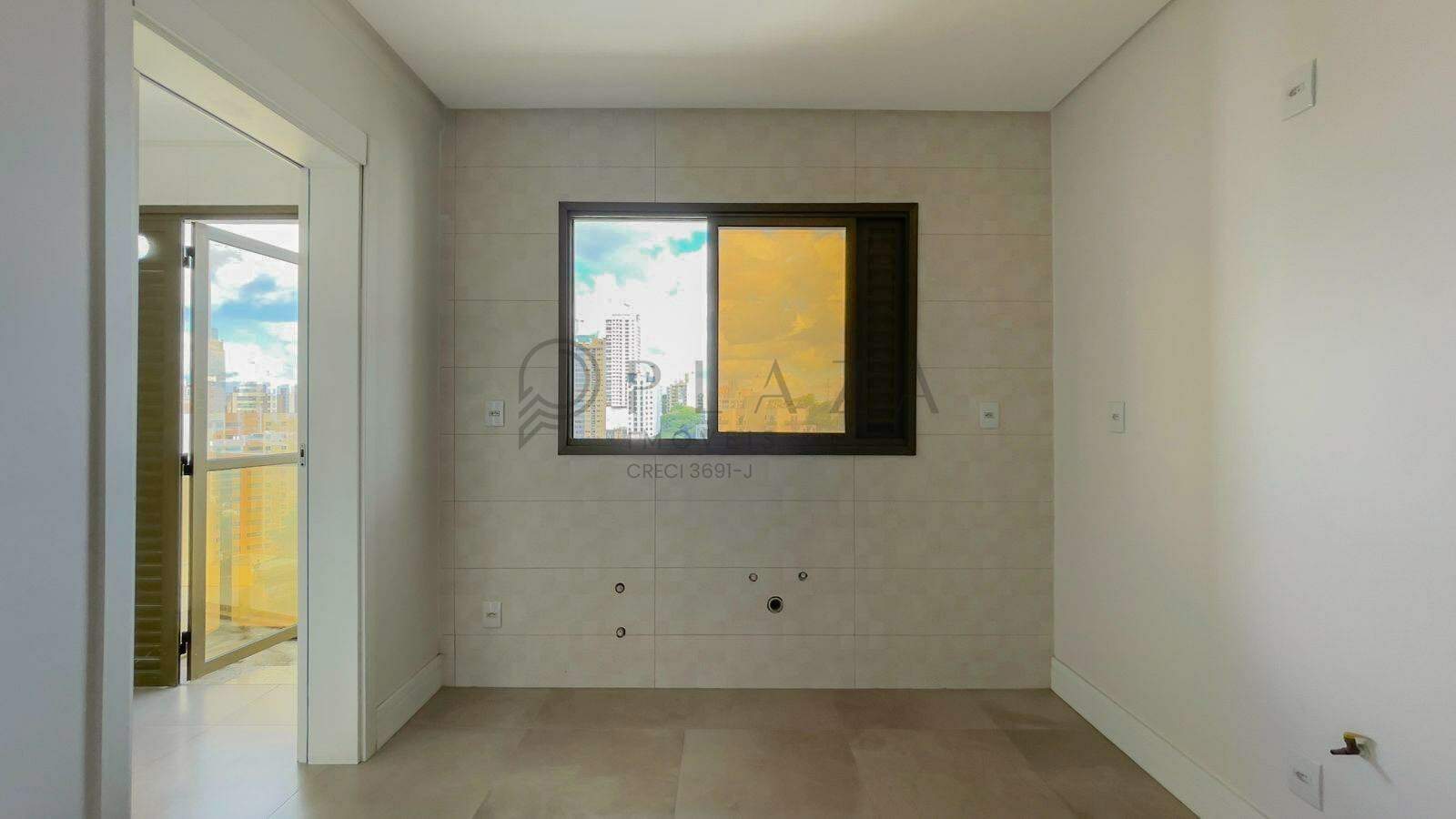 Apartamento à venda com 3 quartos, 140m² no Centro em Chapecó - Foto 3