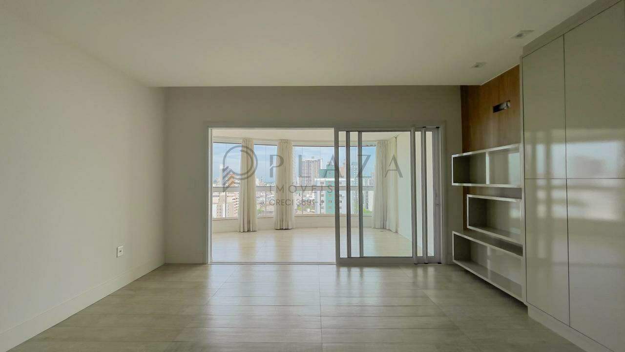Apartamento à venda com 3 quartos, 188m² no Centro em Chapecó - Foto 7