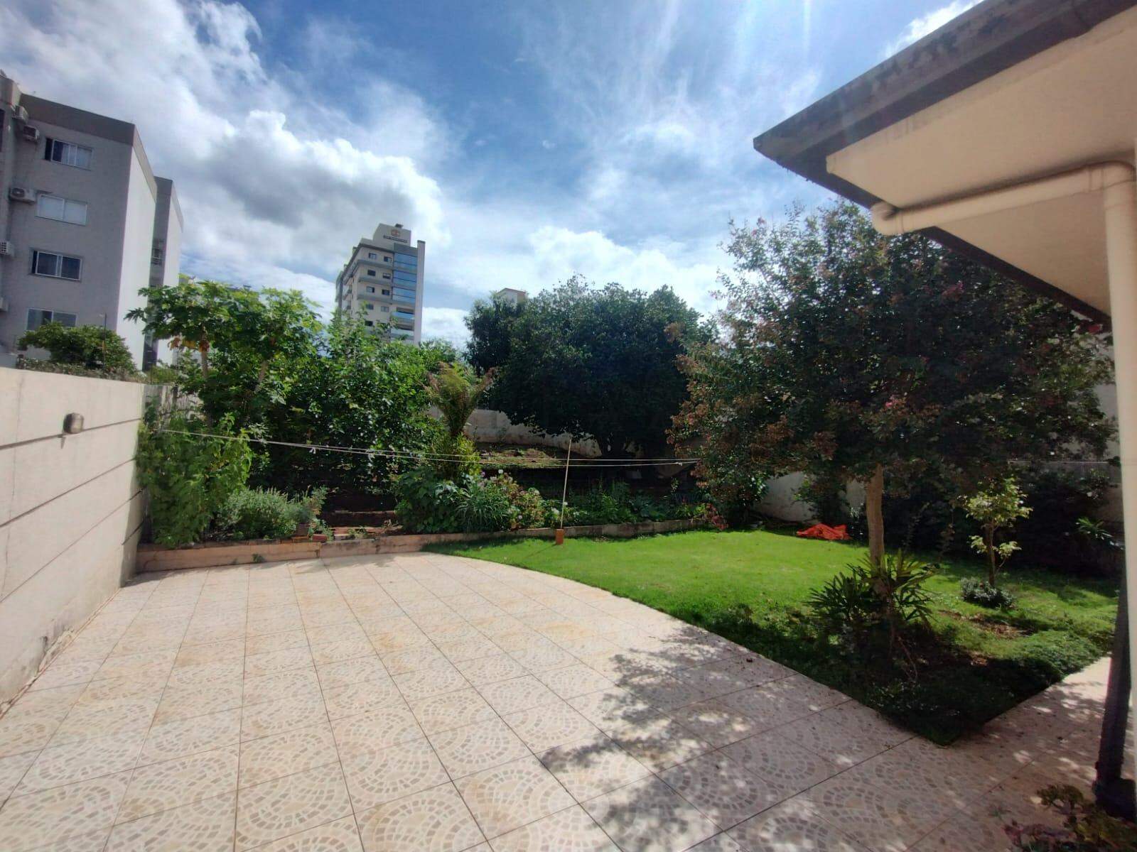 Casa para alugar com 3 quartos, 180m² no Jardim Itália em Chapecó – Foto 3