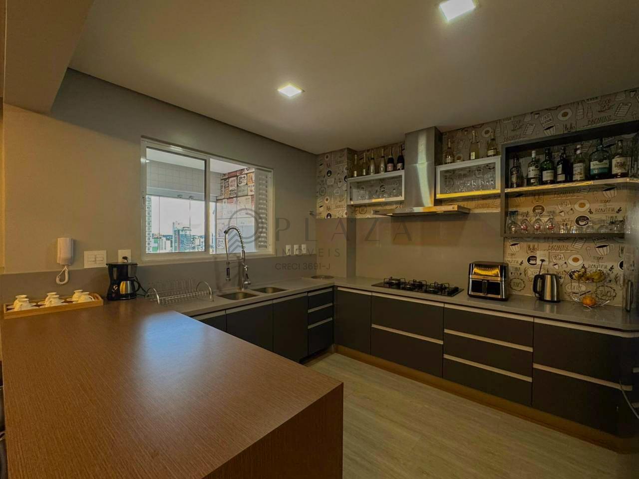 Apartamento à venda com 3 quartos, 176m² no Centro em Chapecó - Foto 7