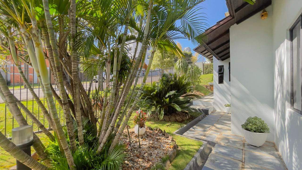 Casa à venda com 3 quartos, 195m² no Presidente Médici em Chapecó - Foto 4