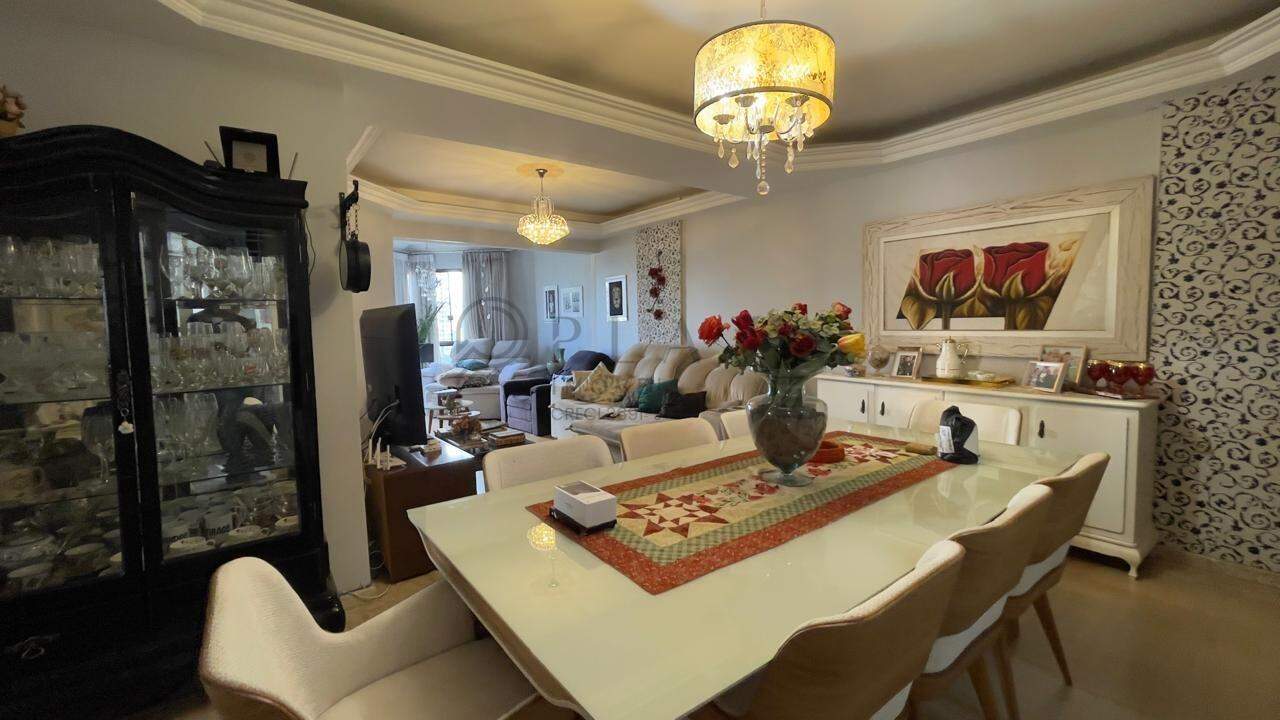 Apartamento à venda com 3 quartos, 145m² no Santa Maria em Chapecó - Foto 3