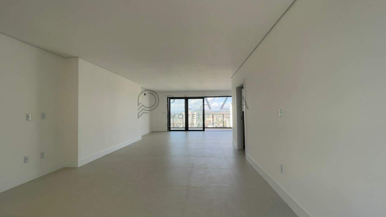 Apartamento à venda com 3 quartos, 177m² no Centro em Chapecó – Foto 2