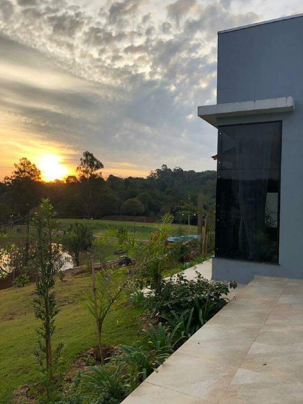 Casa à venda com 2 quartos, 130m² no Espelho Das Águas em Chapecó – Foto 1