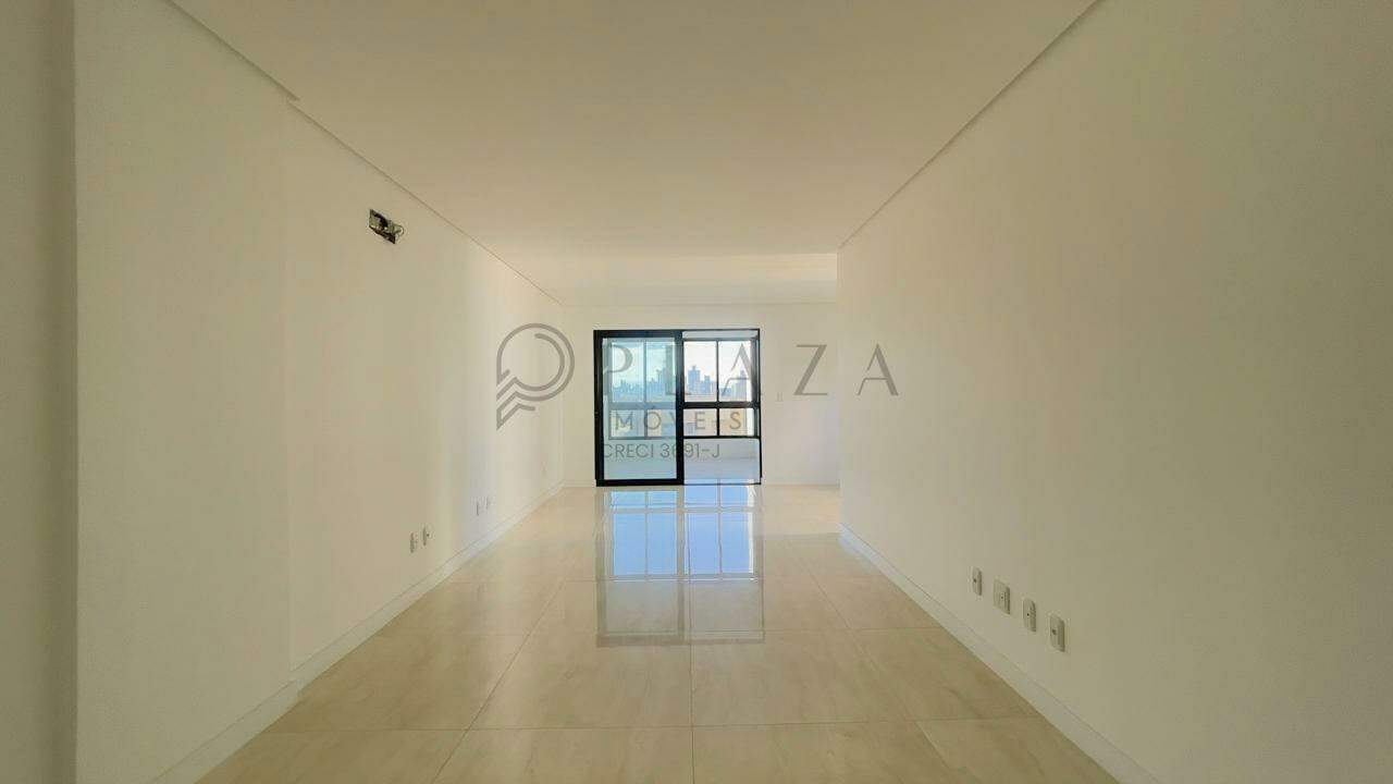 Apartamento à venda com 3 quartos, 160m² no Centro em Chapecó - Foto 3