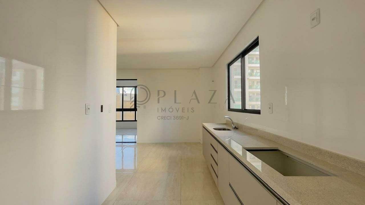 Apartamento à venda com 3 quartos, 160m² no Centro em Chapecó - Foto 7