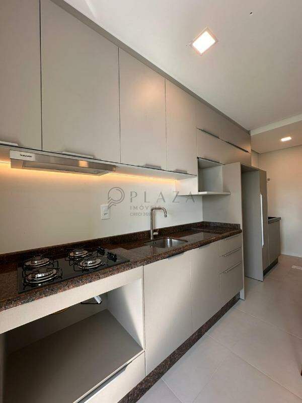 Apartamento para alugar com 2 quartos, 65m² no Centro em Chapecó – Foto 2