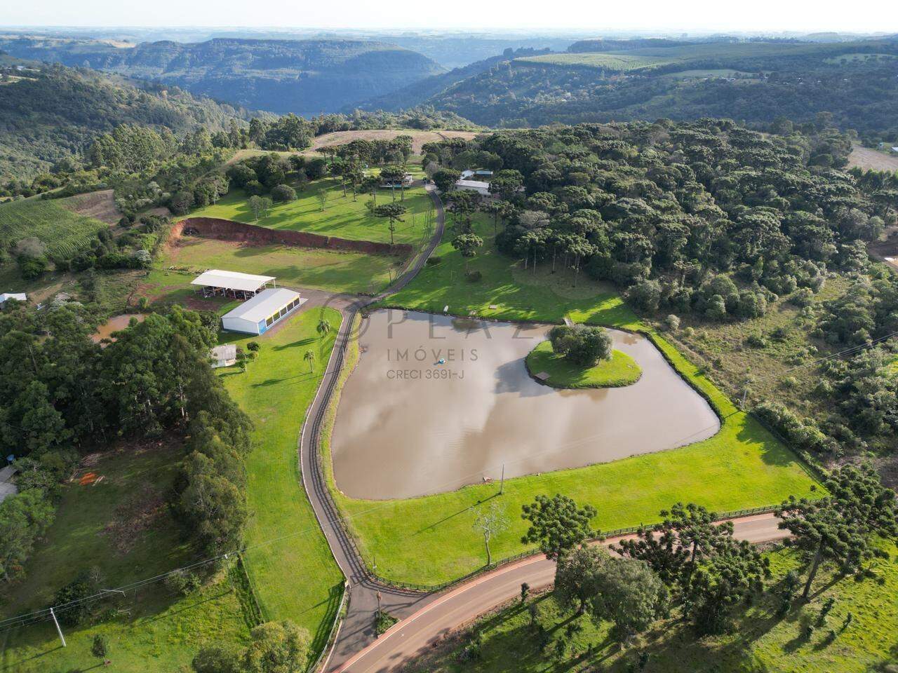 Chácara / Sítio à venda com 3 quartos, 106.650m² no Interior em Chapecó – Foto 1