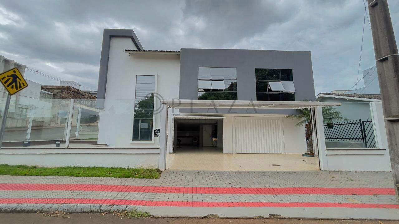 Casa à venda com 3 quartos, 165m² no Passo dos Fortes em Chapecó – Foto 1