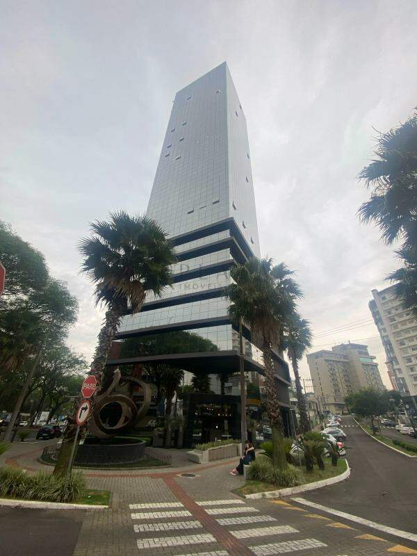 Sala Comercial à venda com 92m² no Centro em Chapecó – Foto 1