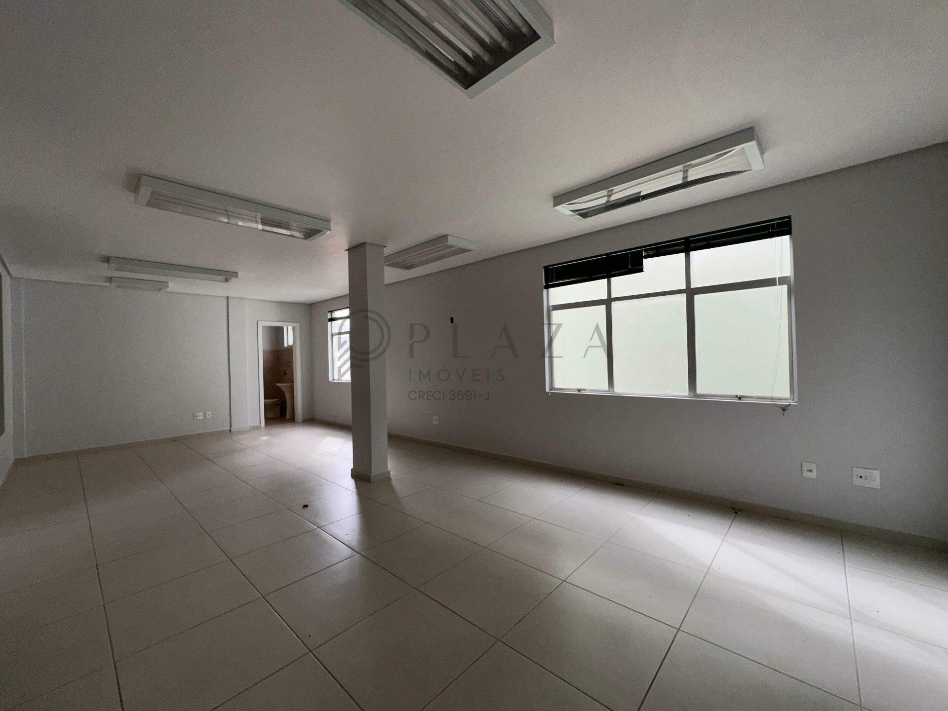 Sala Comercial para alugar com 56m² no Centro em Chapecó – Foto 2