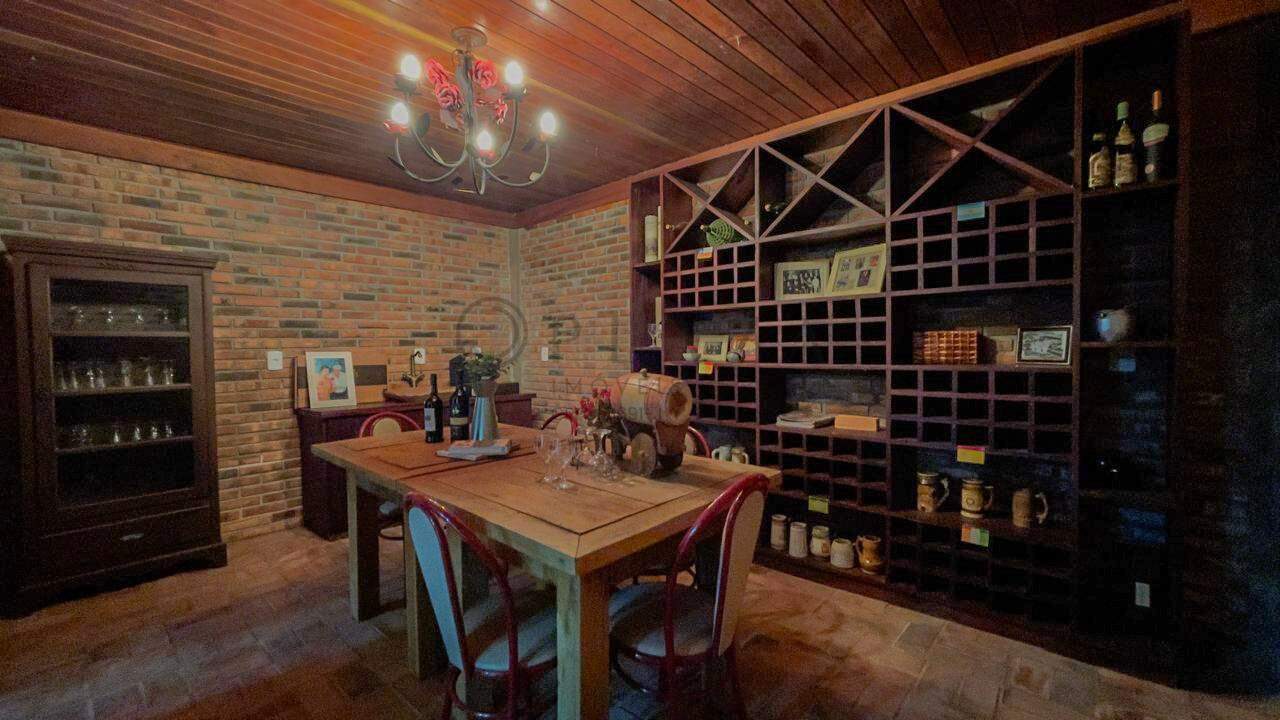 Casa para alugar com 5 quartos, 510m² no Jardim Itália em Chapecó – Foto 2