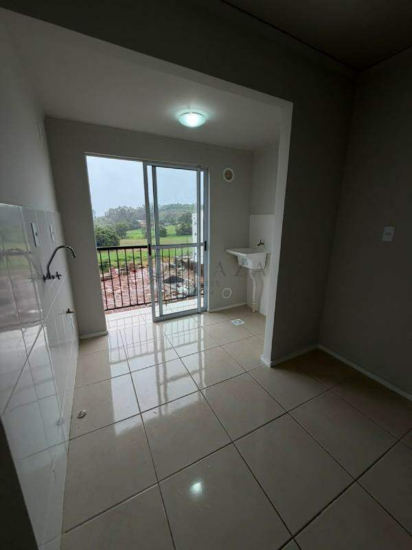 Apartamento para alugar com 2 quartos, 44m² no Desbravador em Chapecó – Foto 2
