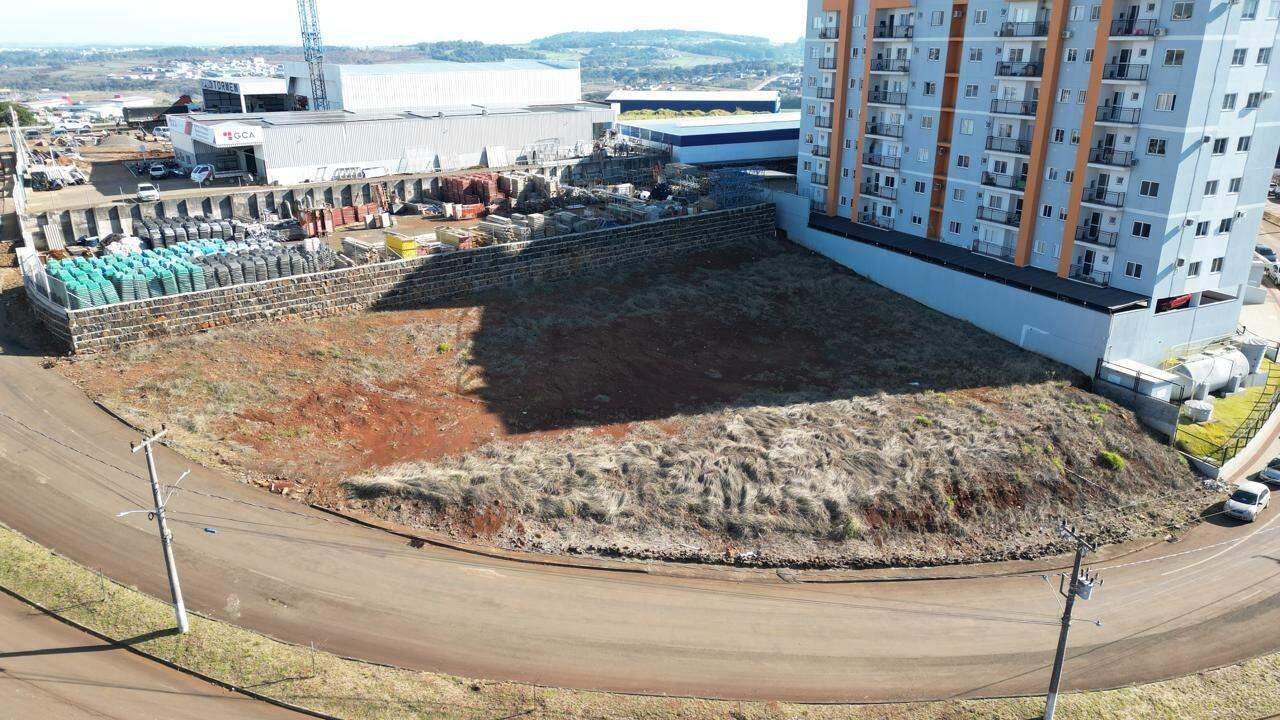 Terreno à venda com 2.465m² no Dom Gerônimo em Chapecó – Foto 2