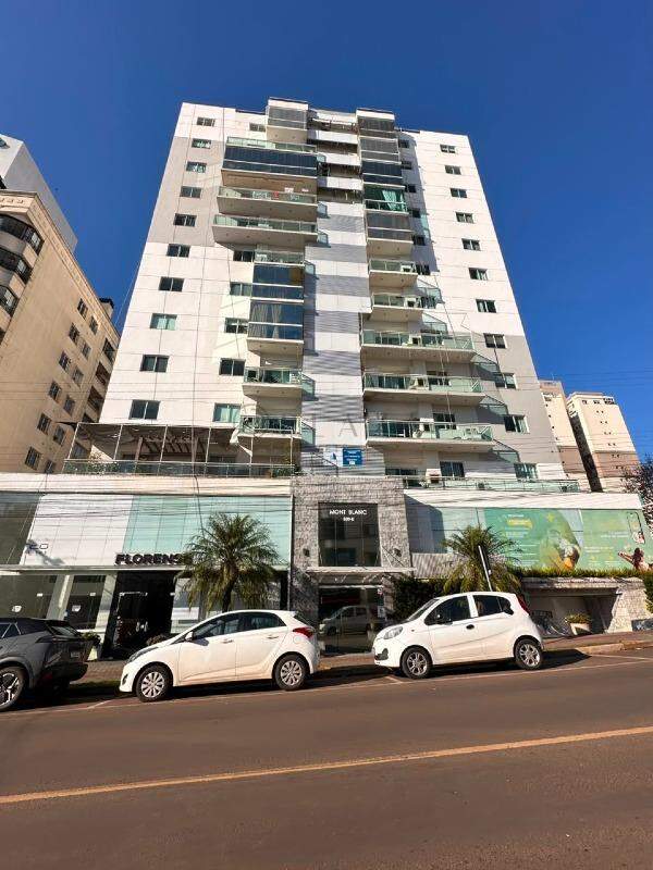 Apartamento para alugar com 3 quartos, 120m² no Centro em Chapecó – Foto 1