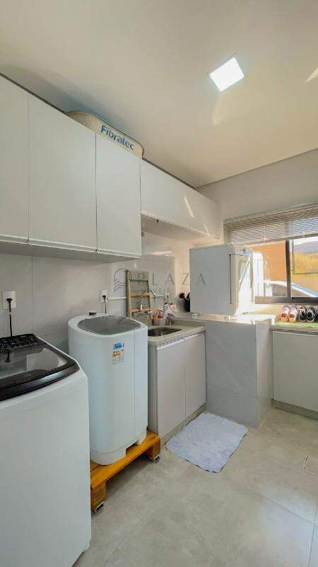 Casa à venda com 3 quartos, 221m² no Água Santa em Chapecó - Foto 6