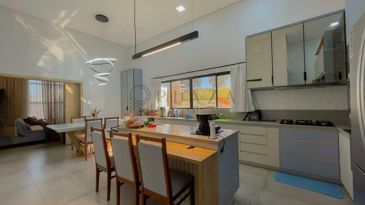 Casa à venda com 3 quartos, 221m² no Água Santa em Chapecó - Foto 4