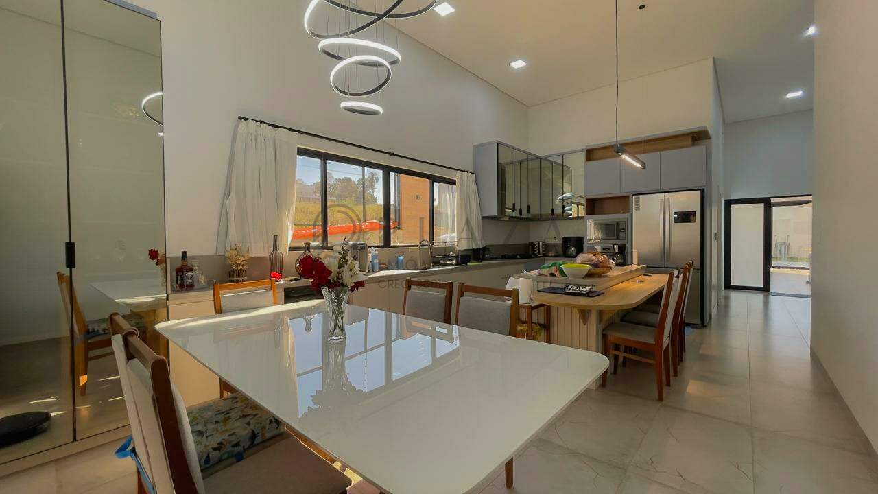 Casa à venda com 3 quartos, 221m² no Água Santa em Chapecó - Foto 5
