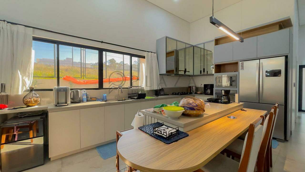Casa à venda com 3 quartos, 221m² no Água Santa em Chapecó - Foto 3