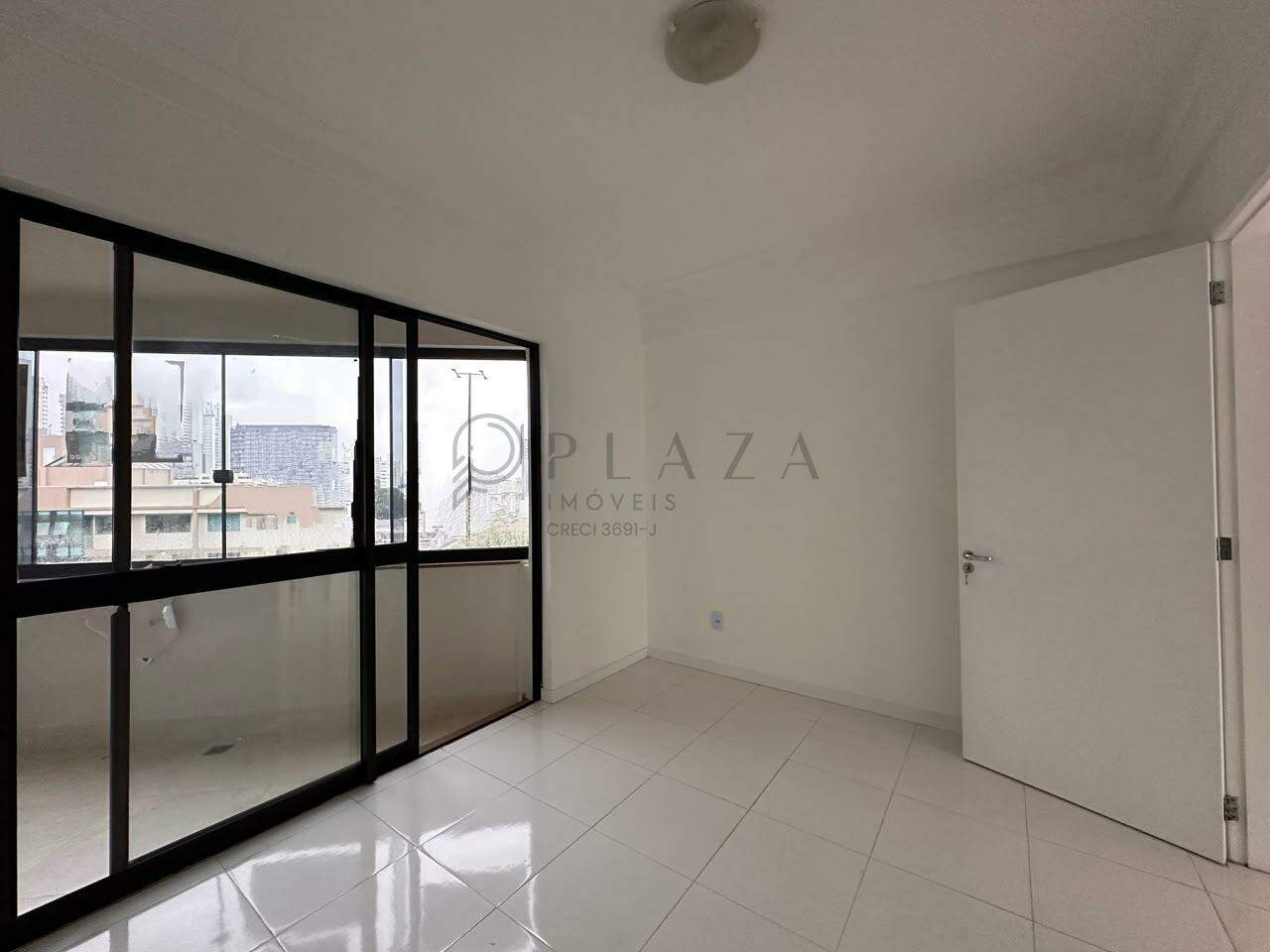 Apartamento para alugar com 3 quartos, 153m² no Centro em Chapecó – Foto 7