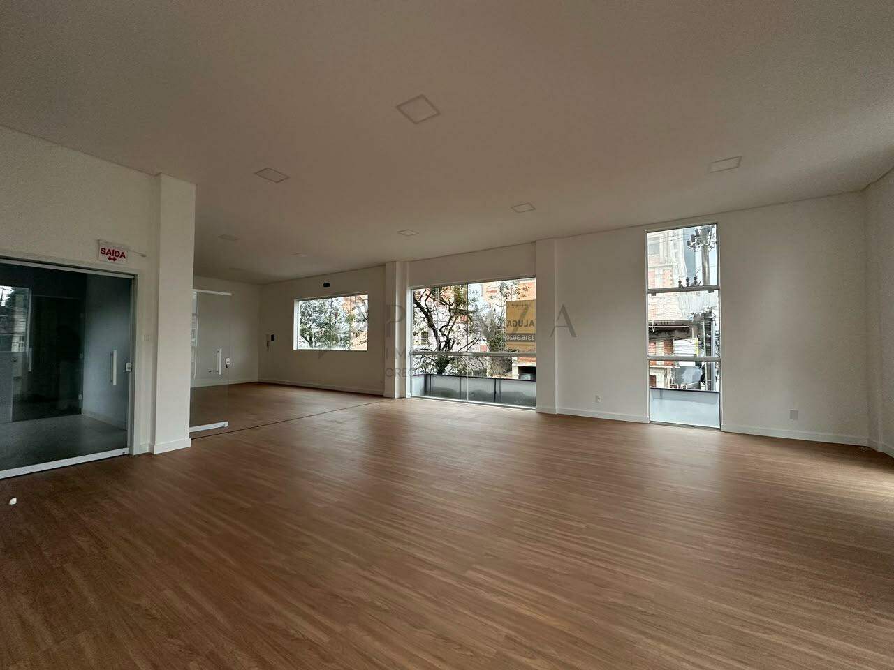 Sala Comercial para alugar com 103m² no Santa Maria em Chapecó – Foto 2