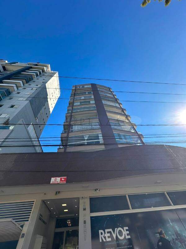 Apartamento para alugar com 3 quartos, 117m² no Centro em Chapecó – Foto 1
