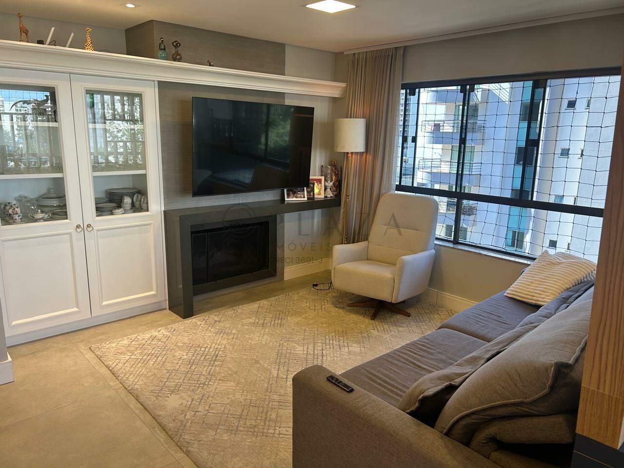 Apartamento à venda com 3 quartos, 133m² no Centro em Chapecó - Foto 2