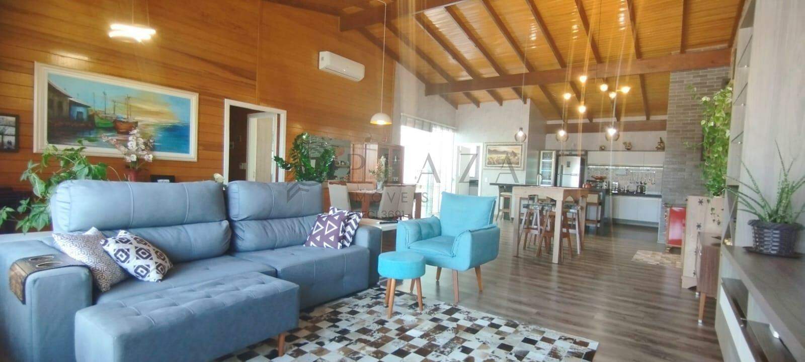 Casa à venda com 2 quartos, 137m² no Seminário em Chapecó - Foto 2