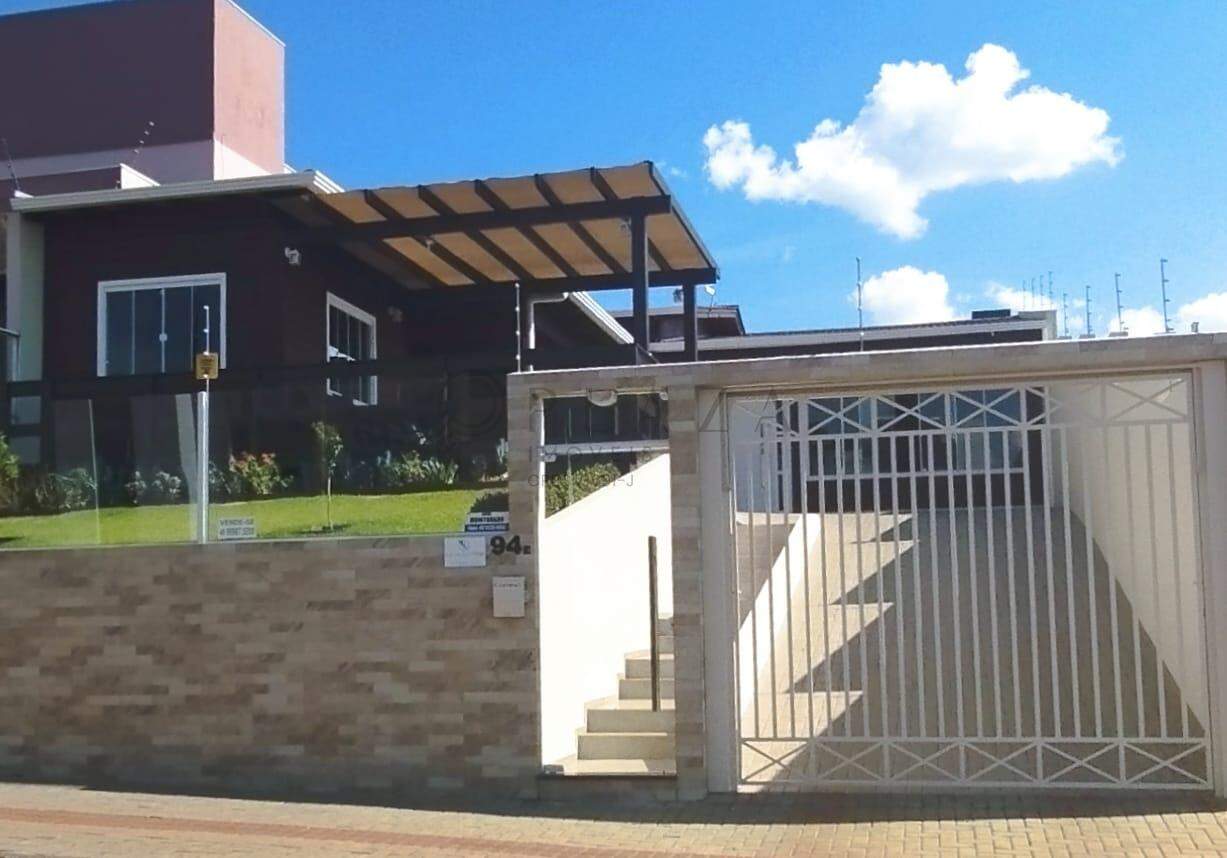 Casa à venda com 2 quartos, 137m² no Seminário em Chapecó - Foto 1