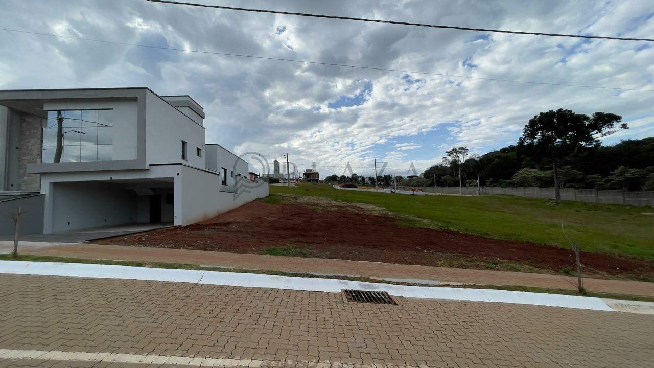 Terreno à venda com 360m² no Santos Dumont em Chapecó - Foto 1