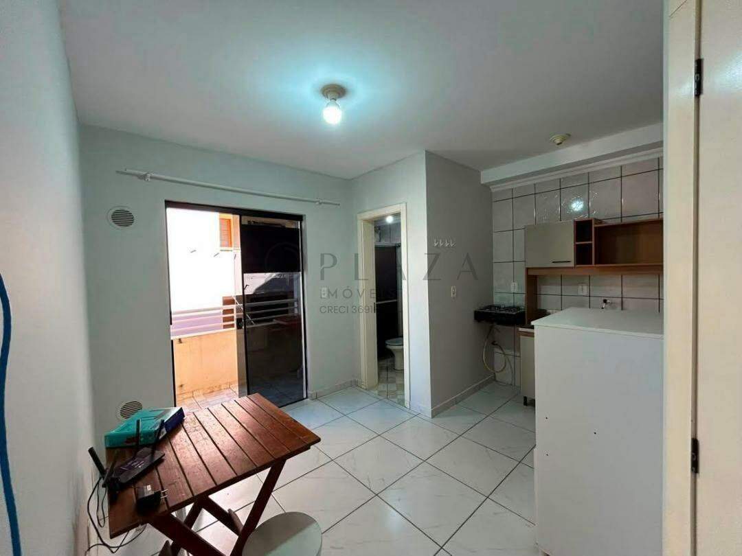 Apartamento para alugar com 1 quarto, 40m² no Efapi em Chapecó – Foto 2