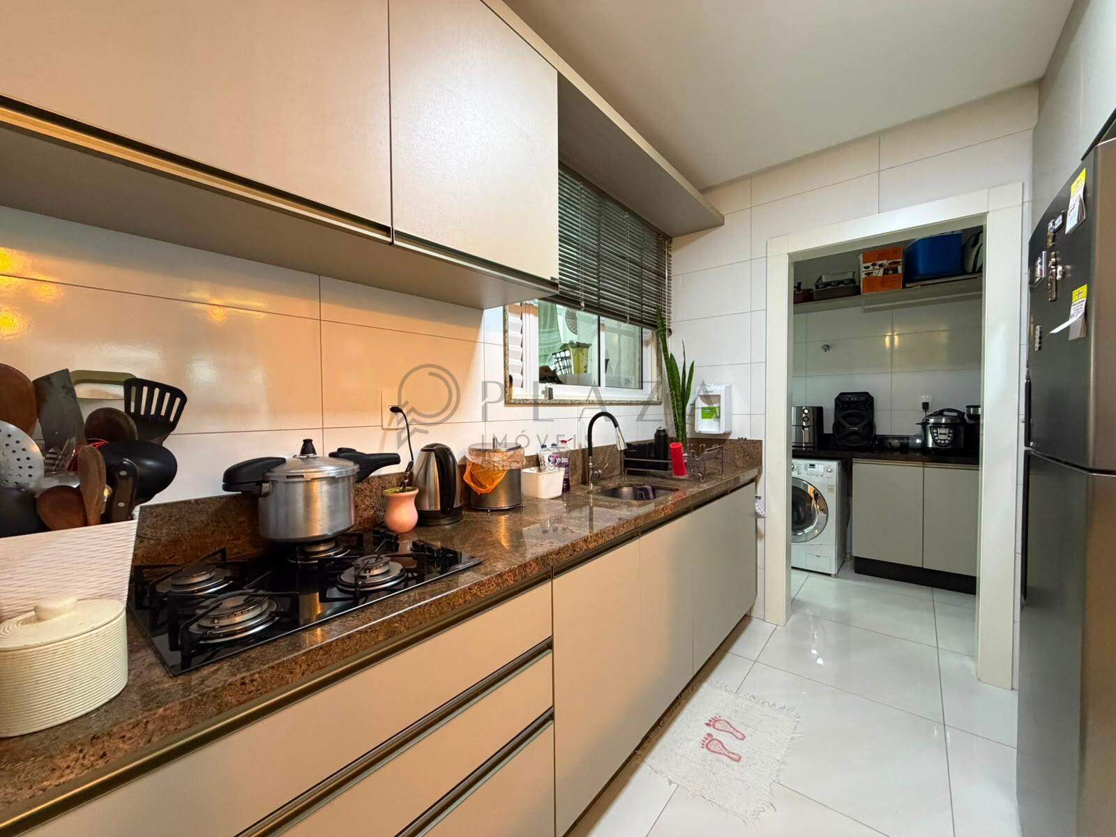 Apartamento para alugar com 3 quartos, 106m² no Presidente Médici em Chapecó – Foto 2