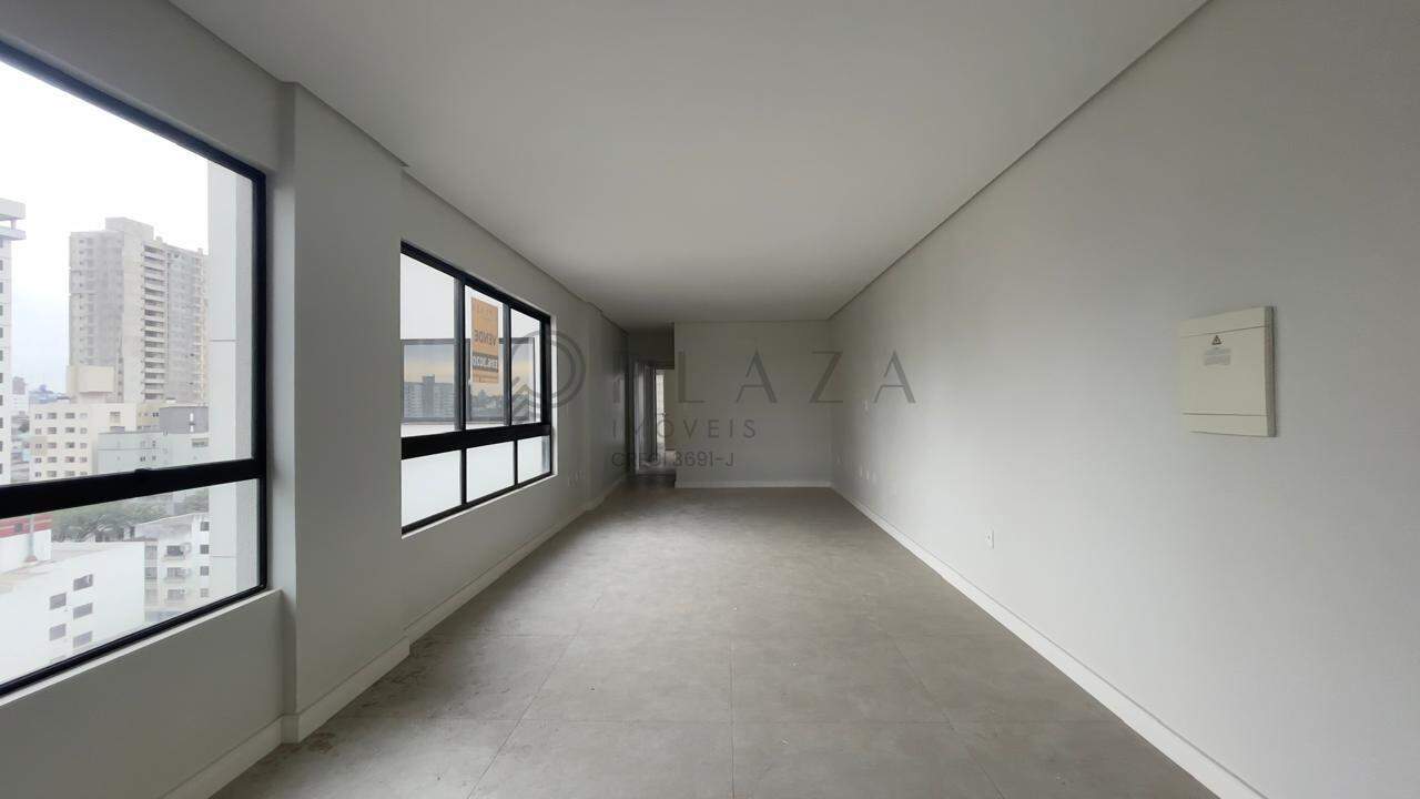 Apartamento à venda com 3 quartos, 140m² no Centro em Chapecó - Foto 2