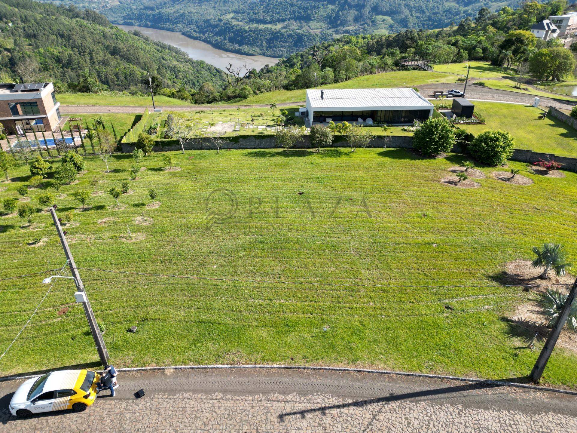 Terreno à venda com 1.182m² no Bouganville em Chapecó - Foto 1