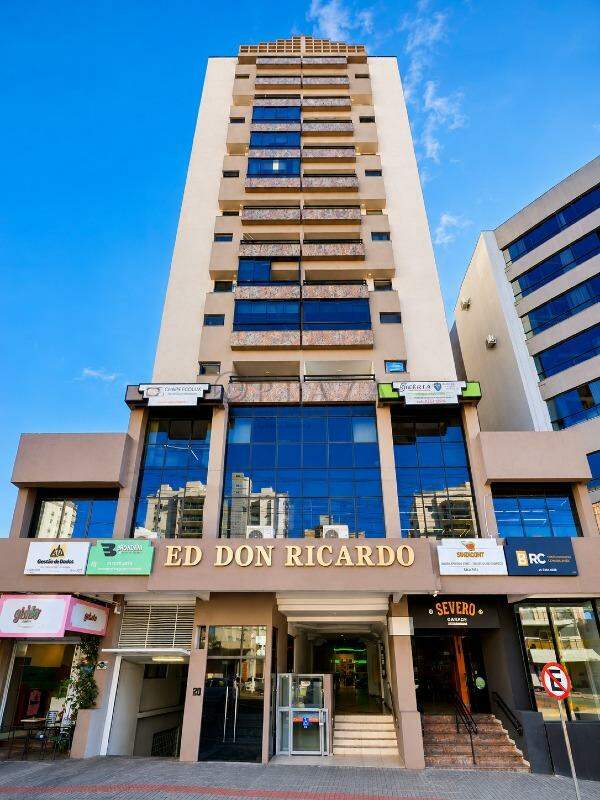 Apartamento à venda com 2 quartos, 100m² no Centro em Chapecó - Foto 1
