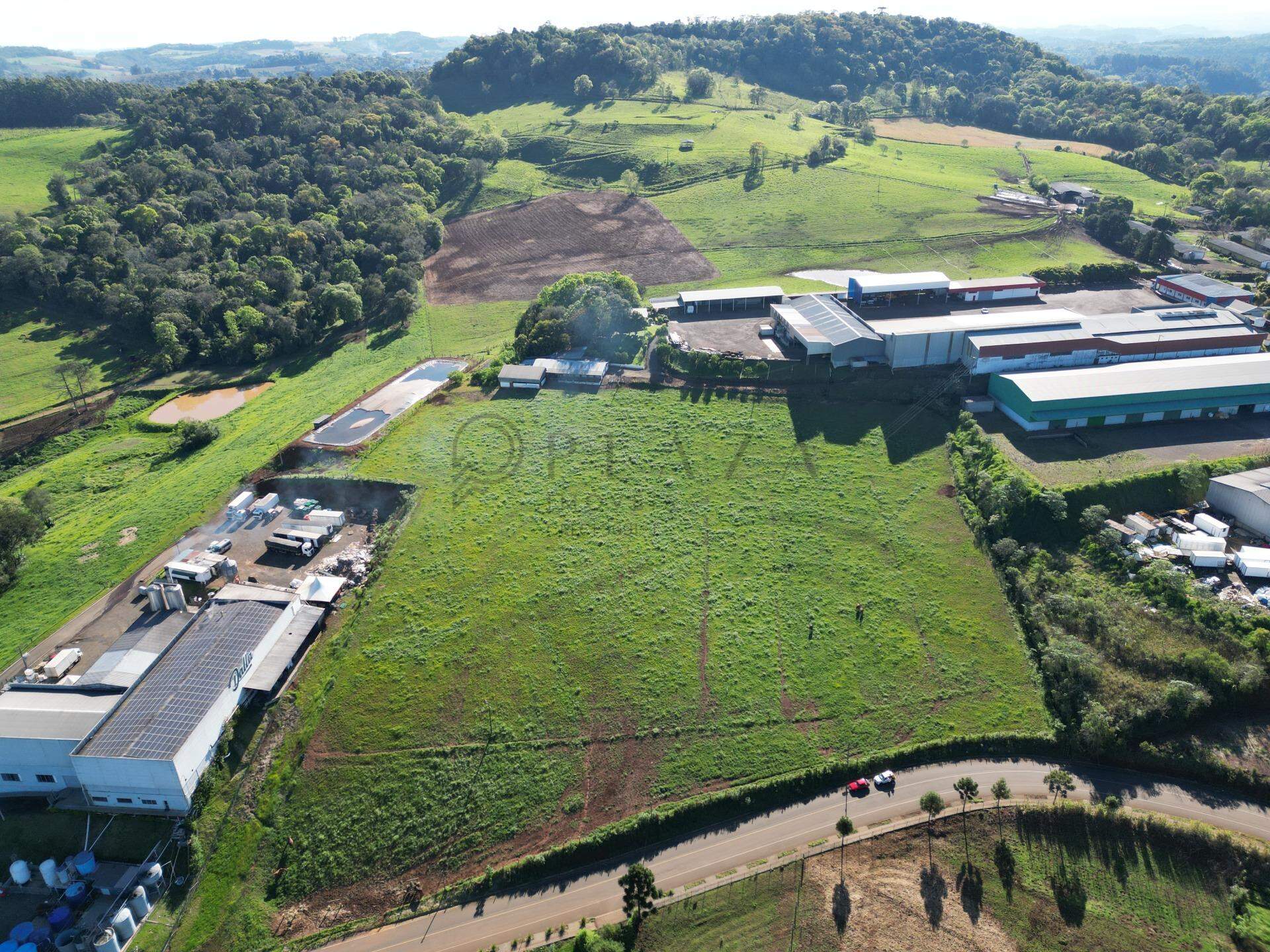 Terreno à venda com 27.000m² no Interior em Cordilheira Alta - Foto 4