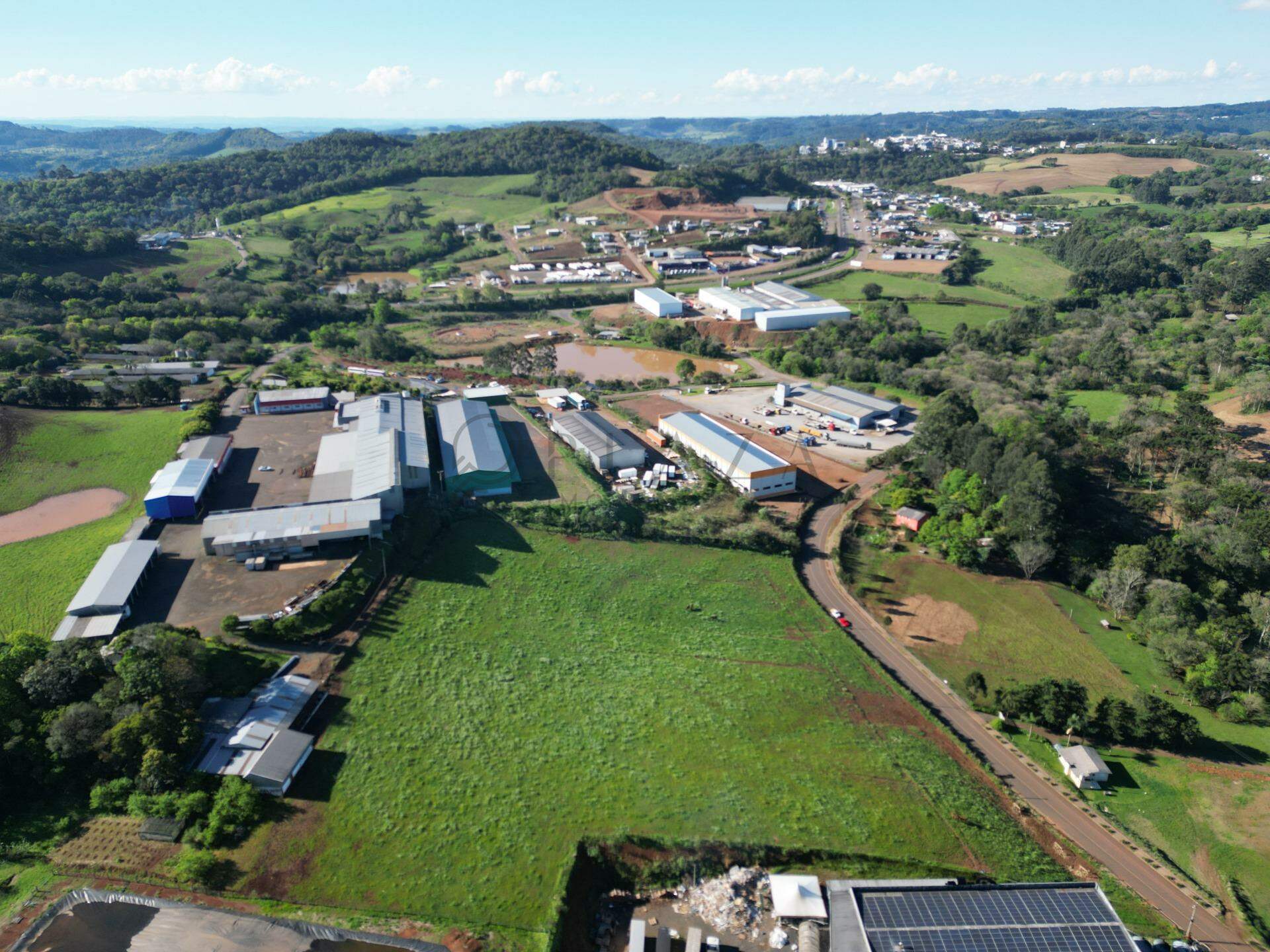 Terreno à venda com 27.000m² no Interior em Cordilheira Alta - Foto 8