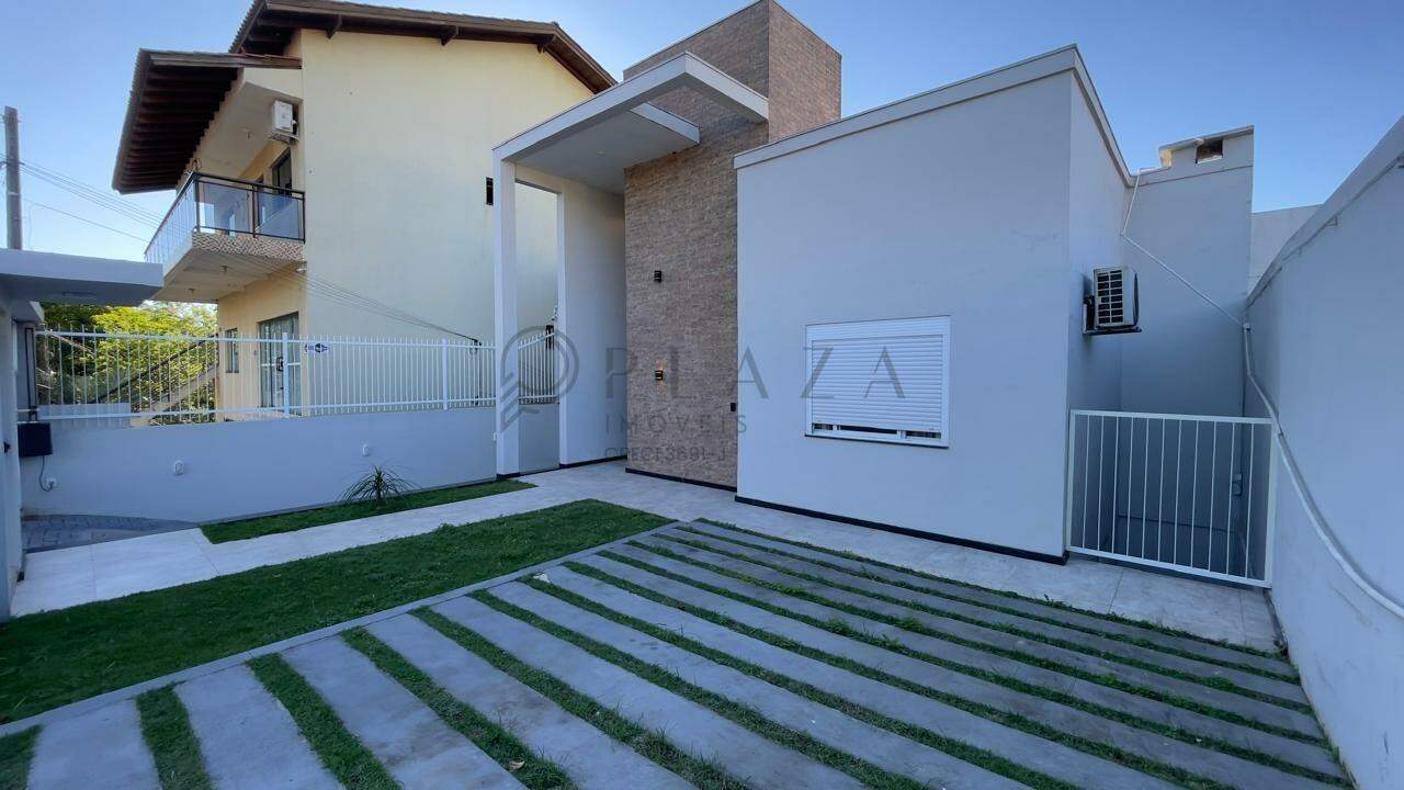 Casa para alugar com 3 quartos, 240m² no SAIC em Chapecó – Foto 1