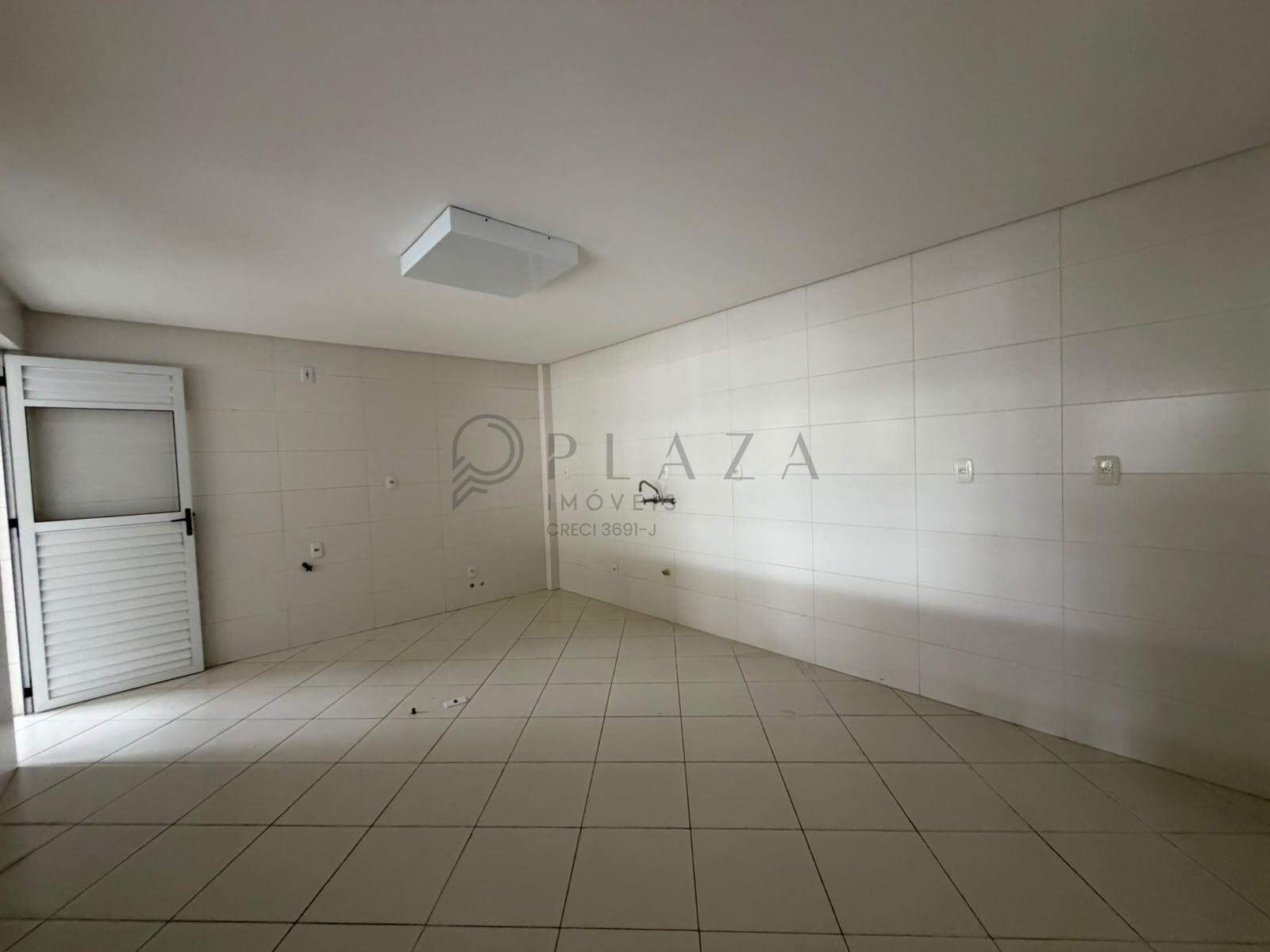 Apartamento para alugar com 3 quartos, 191m² no Centro em Chapecó – Foto 3