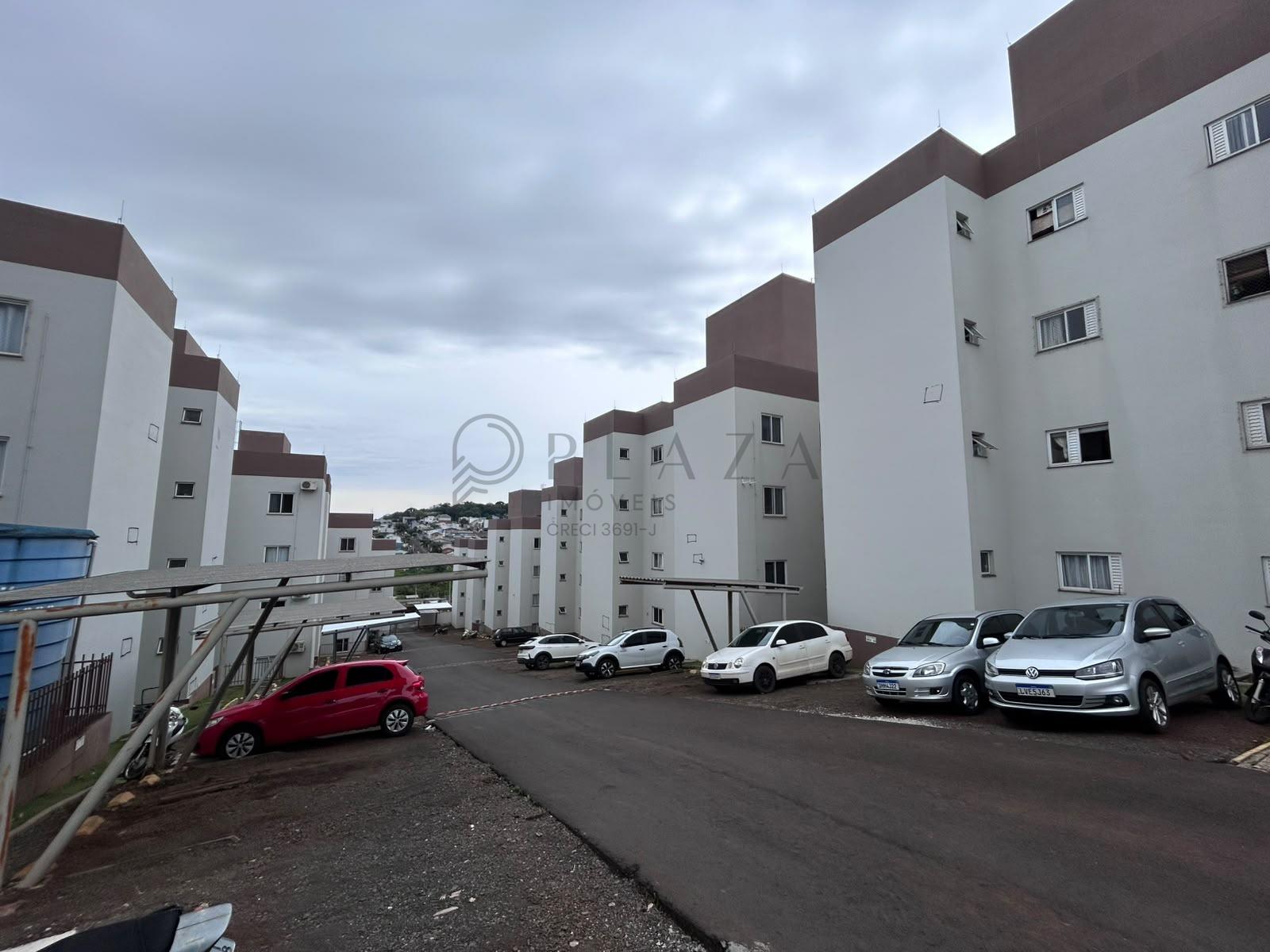 Apartamento para alugar com 2 dormitórios, 1 banheiro, 1 vaga de garagem e 55m² de área privativa no bairro Pinheirinho