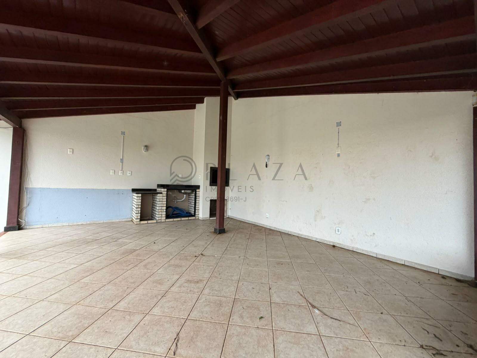  Casa Comercial para alugar com 3 quartos, 302m² no Santa Maria em Chapecó – Foto 3
