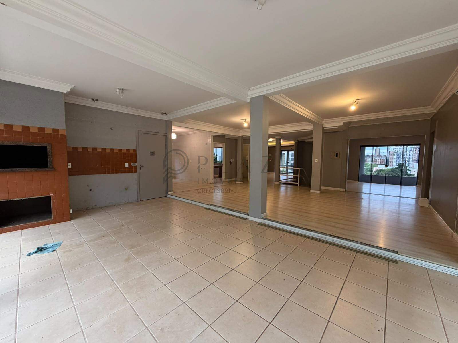  Casa Comercial para alugar com 3 quartos, 302m² no Santa Maria em Chapecó – Foto 4