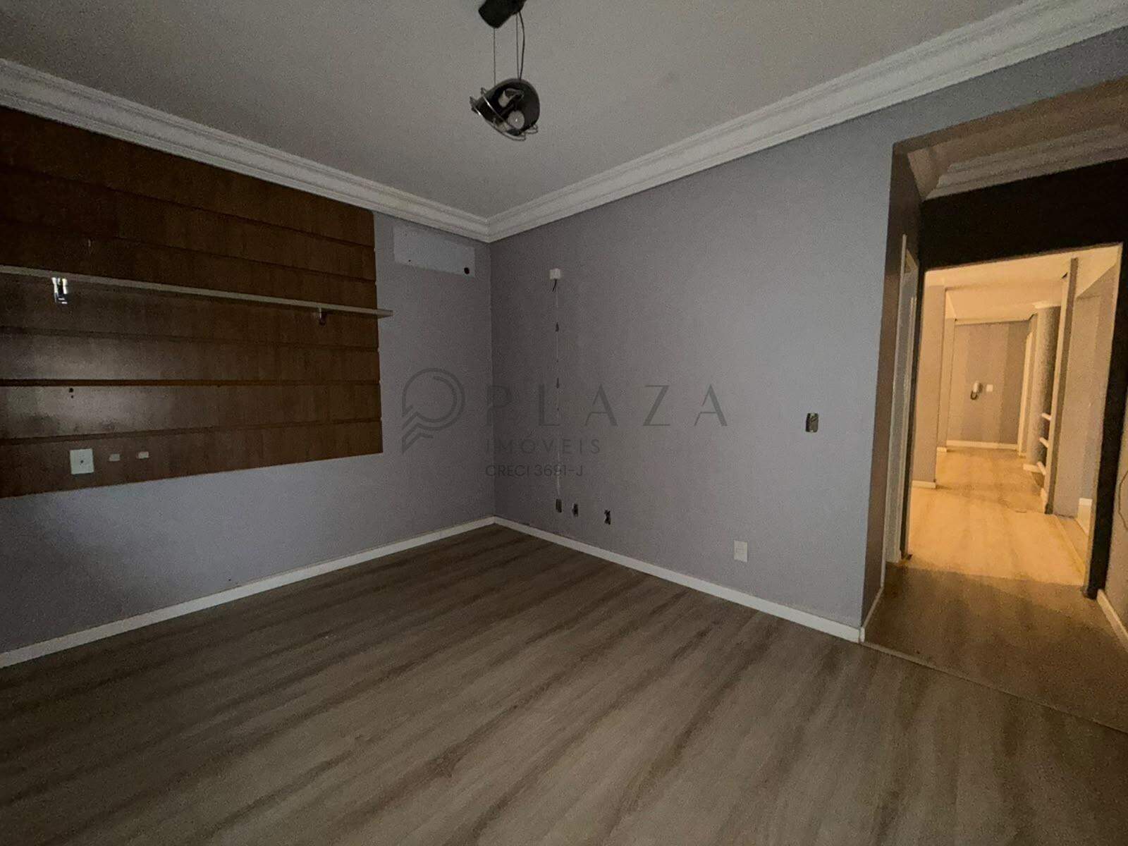  Casa Comercial para alugar com 3 quartos, 302m² no Santa Maria em Chapecó – Foto 5