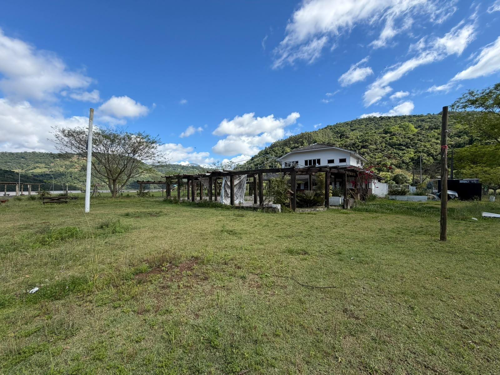 Casa para alugar com 2 quartos, 200m² no Goio-Ên em Chapecó – Foto 5