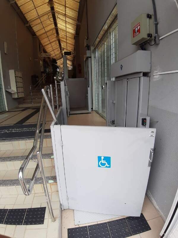 Sala Comercial para alugar com 125m² no Centro em Chapecó – Foto 3
