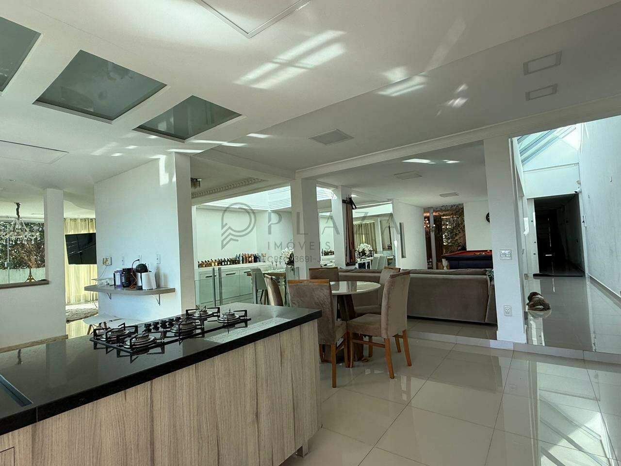 Casa à venda com 4 quartos, 450m² no Jardim Itália em Chapecó - Foto 3