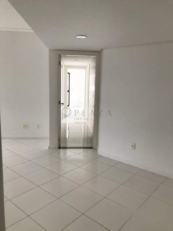 Apartamento para alugar com 2 quartos, 153m² no Centro em Chapecó – Foto 4