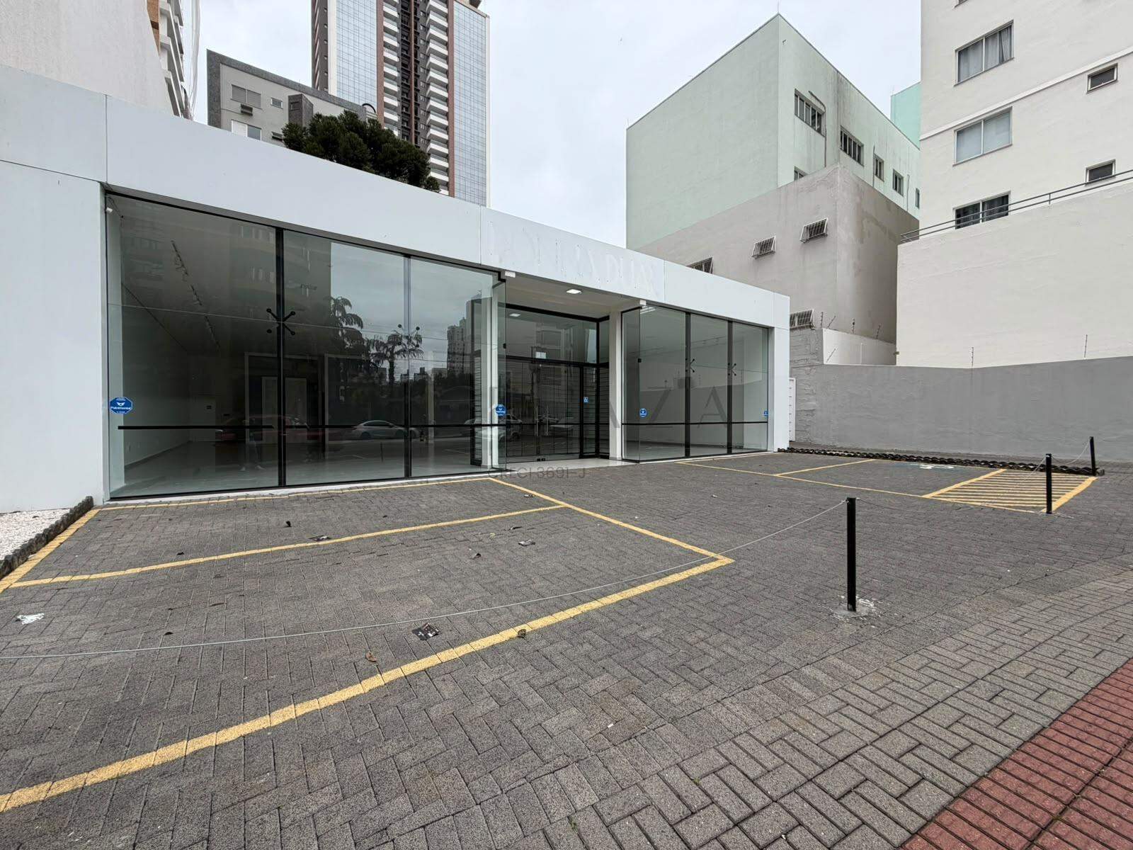 Sala Comercial para alugar com 297m² no Centro em Chapecó – Foto 3